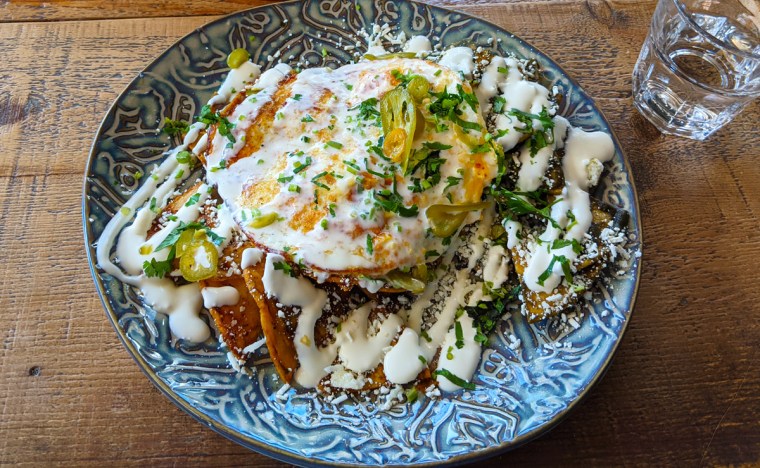 El Pocho Antojitos Bar