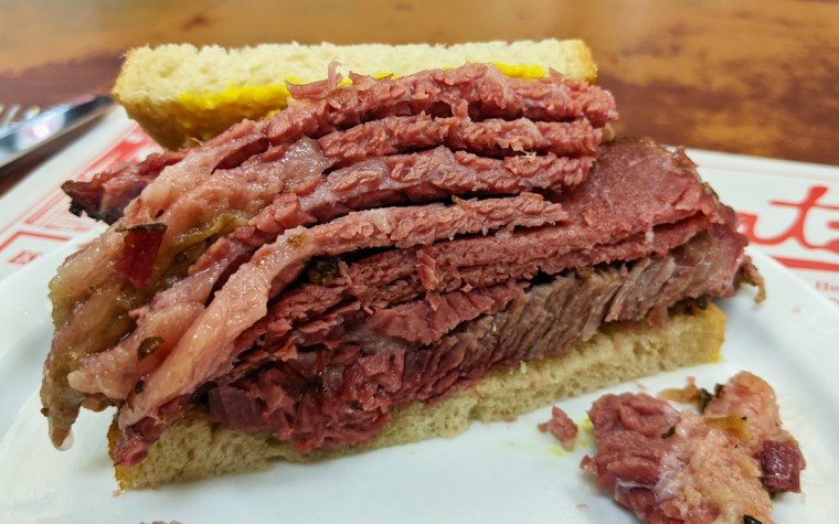 Schwartz's Deli