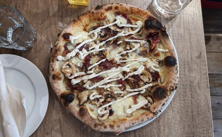 Gatto Wood Oven Pizza