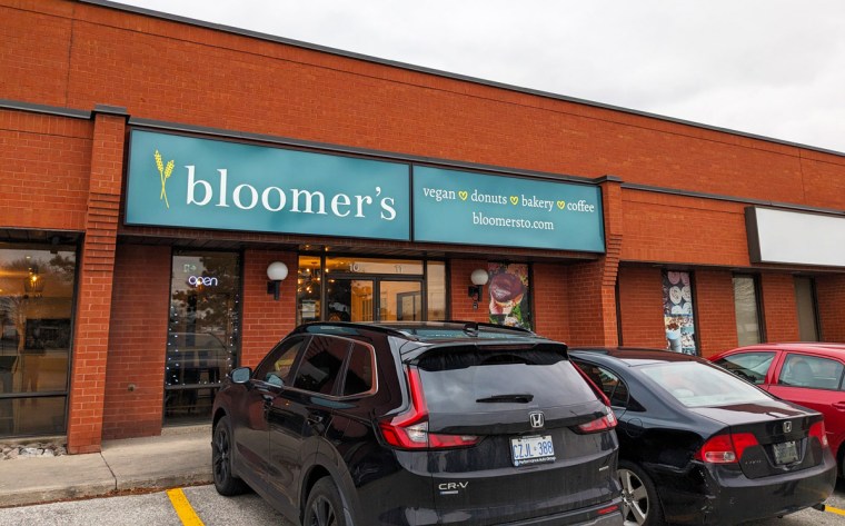 Bloomer's