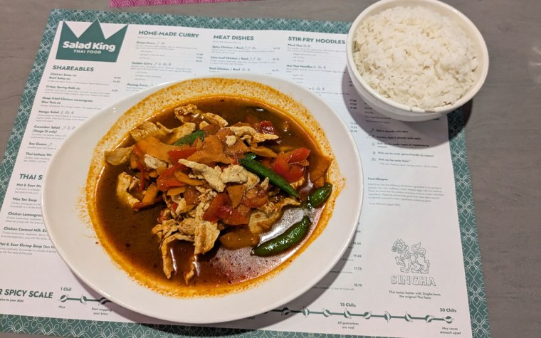 Lime Leaf Chicken at Salad King