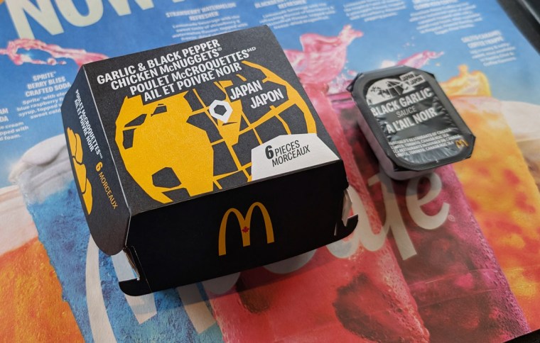 Garlic & Black Pepper Chicken McNuggets at McDonald's (World Menu Heist)